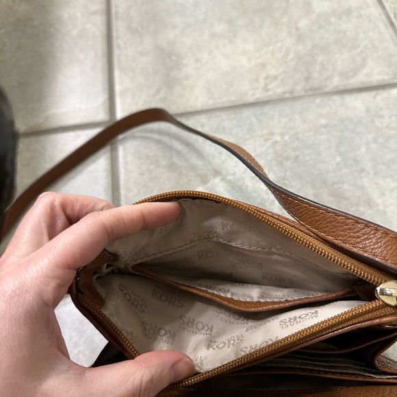 Michael Kors Light Brown Crossbody - Picture 4 of 5